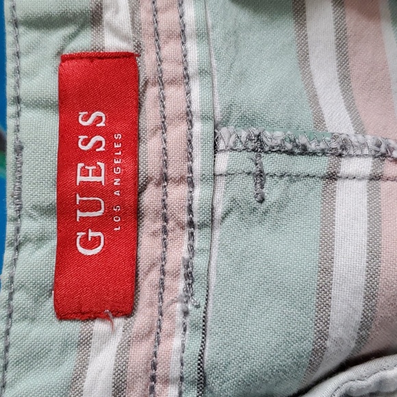 GUESS Men's casual shorts size 34 - Picture 4 of 5